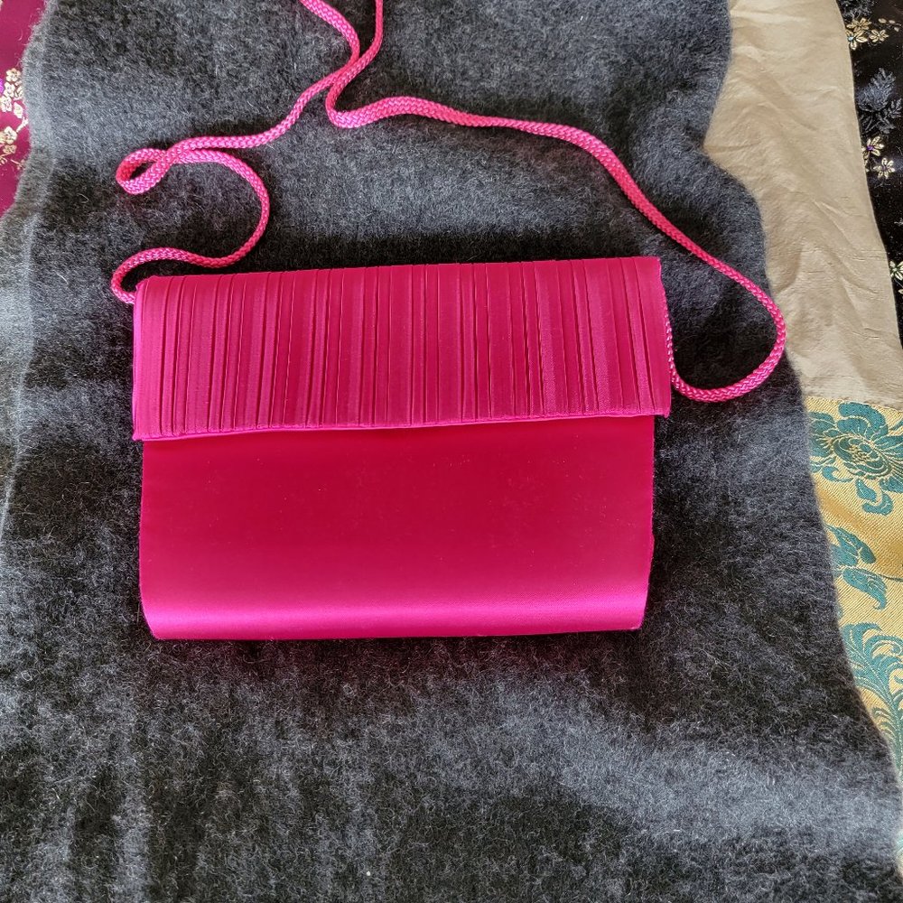CC Courtenay pink evening purse